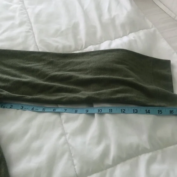 NWT Serra ladies open coatigan olive green sweater coat 🧥 with 2 pockets - Picture 5 of 8